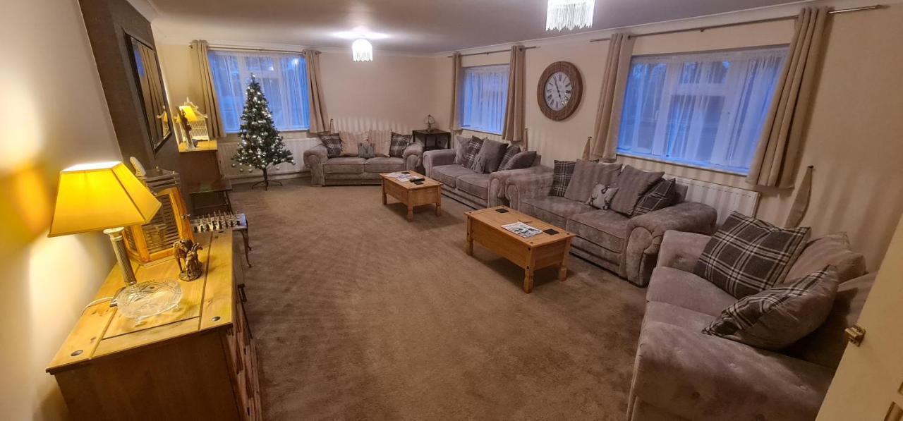 Sherwood Bungalow 3 Bedroom Entire Property Boston Exterior photo